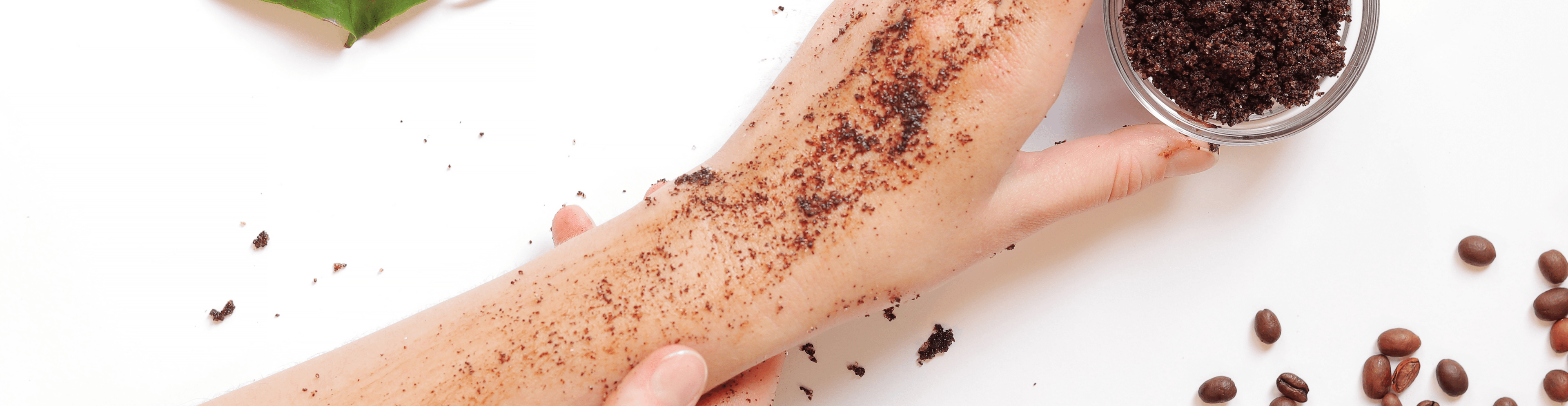 DIY Coffee Sugar Scrub & Kaffee-Augencreme 